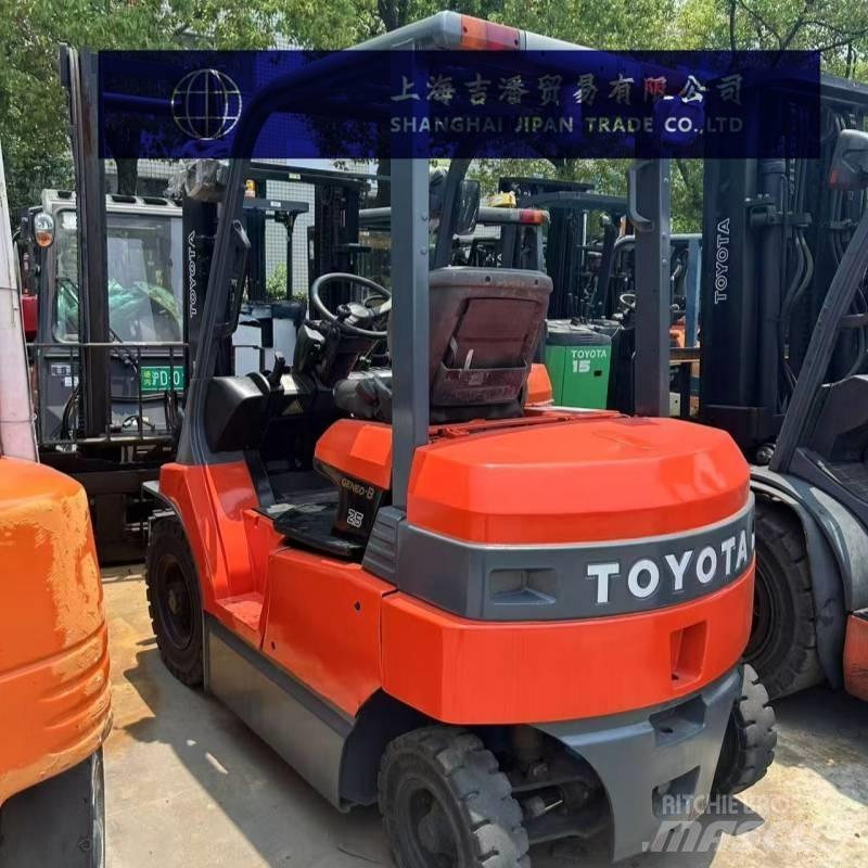 Toyota 7 FB 25 Elektrikli forkliftler