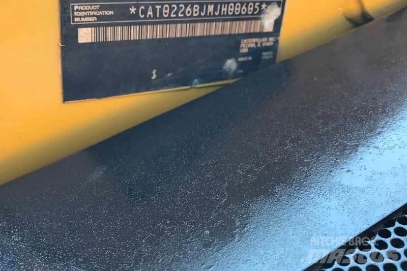 CAT 226B Diger kamyonlar