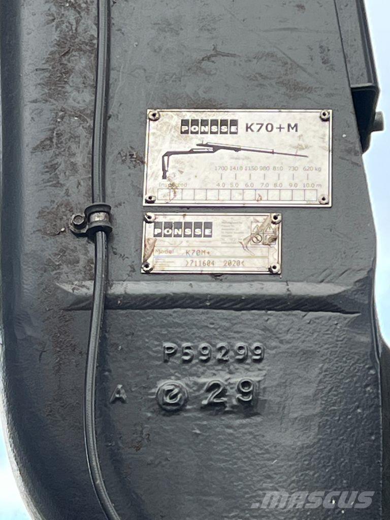 Ponsse Wisent Tomruk yükleyici traktörler