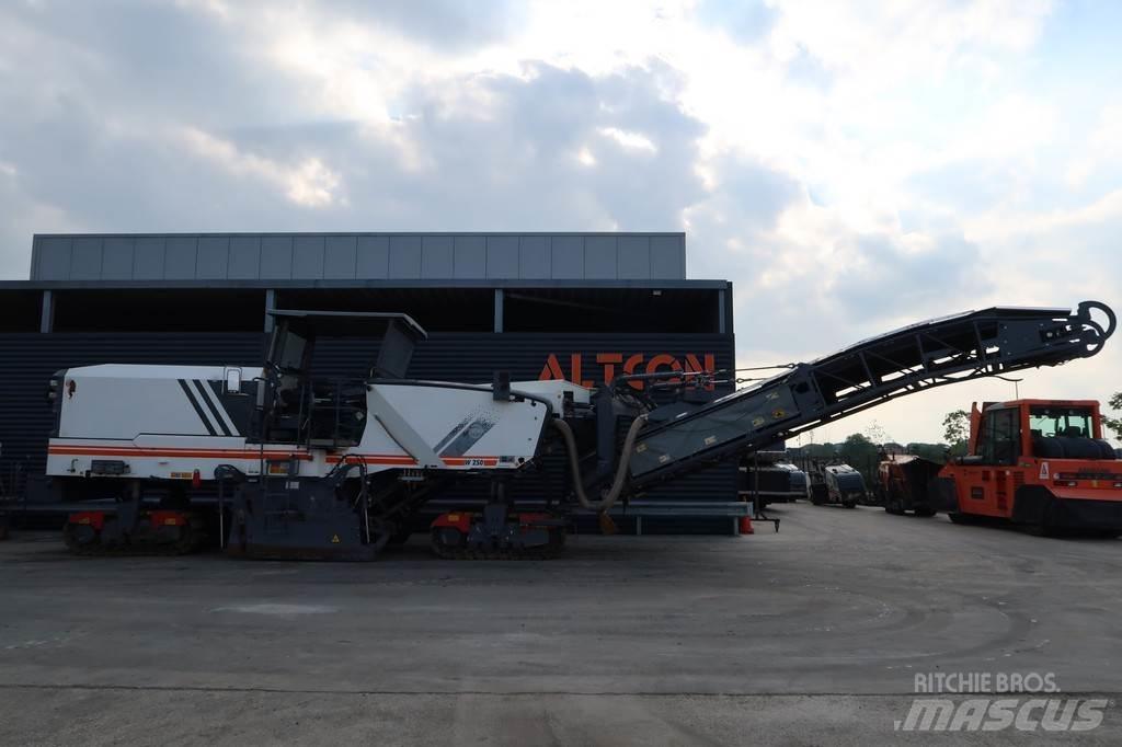 Wirtgen W 250 Asfalt kaziyicilar