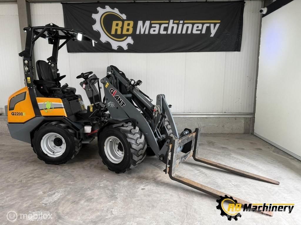 GiANT G2200E Tekerlekli yükleyiciler