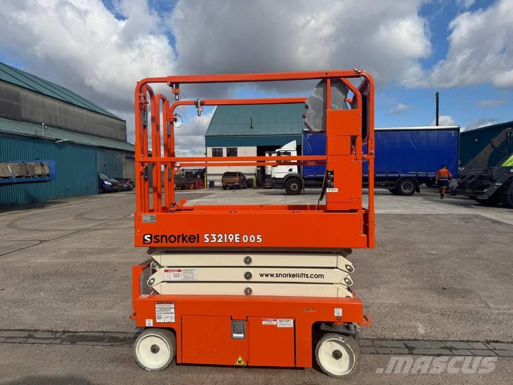 Snorkel S 3219 E Makasli platformlar