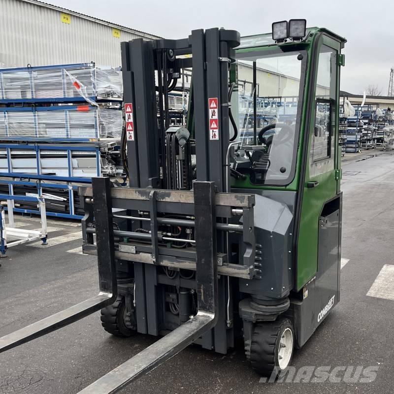 Combilift CBE 2500 4 yönlü reach truck