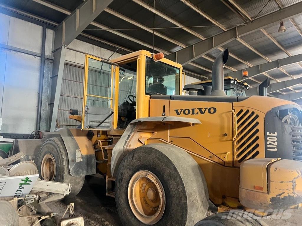 Volvo L 120 E Tekerlekli yükleyiciler