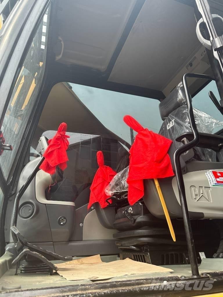 CAT 340D2 Paletli ekskavatörler