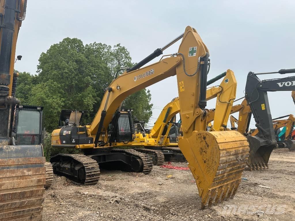 CAT 340D2 Paletli ekskavatörler