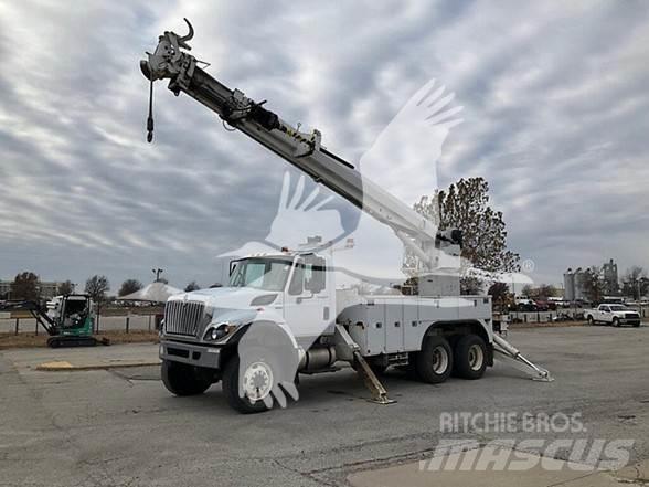 Altec D3060BTR Araç üstü platformlar