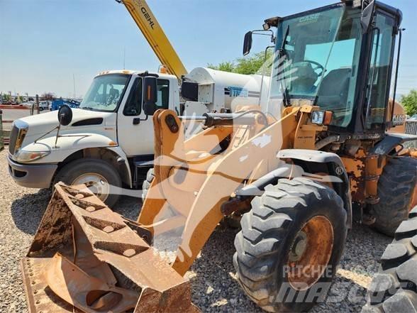 CASE 521F Tekerlekli yükleyiciler