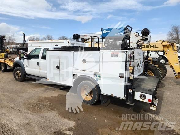 Ford F550 Diger
