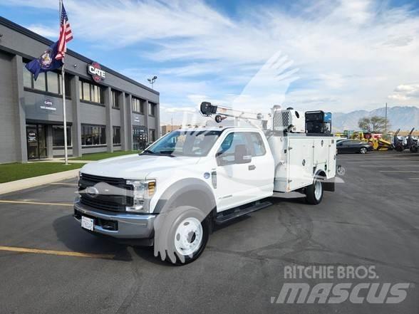 Ford F550 Diger