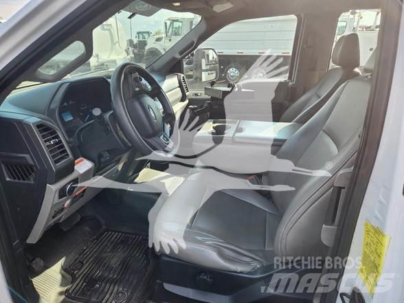 Ford F550 Diger