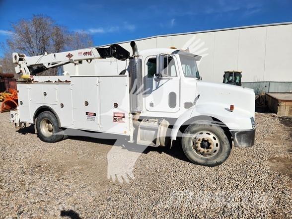 Peterbilt 330 Diger