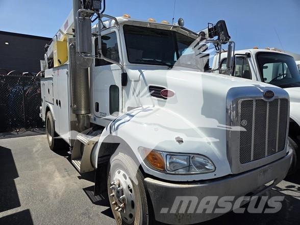 Peterbilt 335 Diger