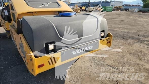 Volvo DD110B Tek tamburlu silindirler