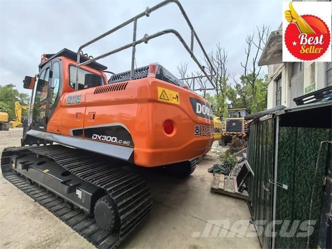 Doosan DX 300 LC Paletli ekskavatörler