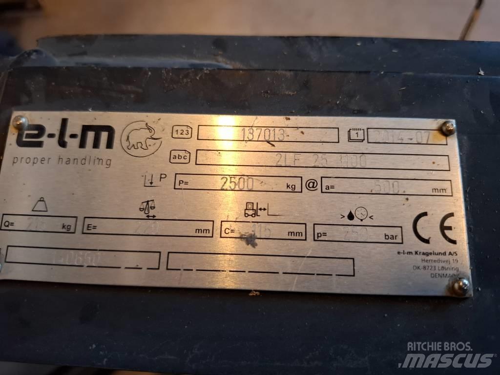 Elm 2LF 25 1100 Katı gübre serpme makineleri