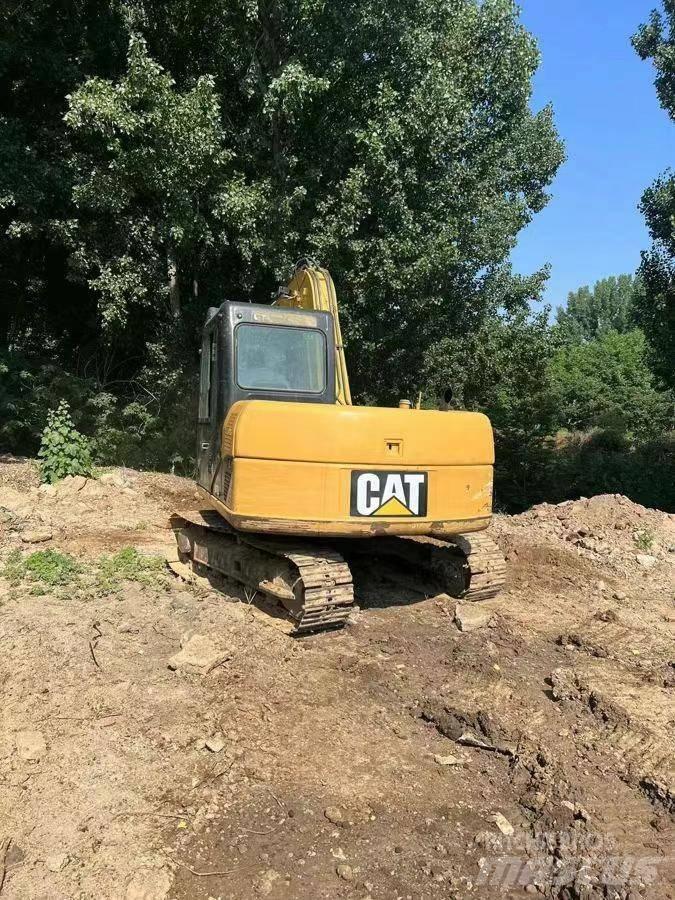 CAT 307 D Paletli ekskavatörler