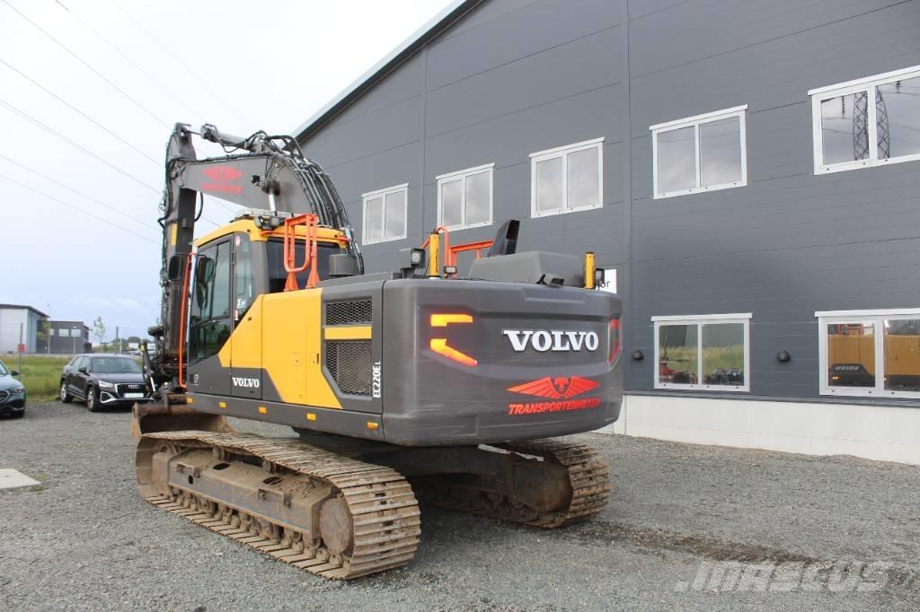 Volvo EC 220 E Paletli ekskavatörler