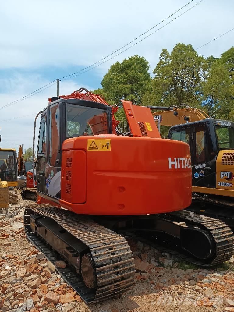Hitachi ZX 135 Paletli ekskavatörler