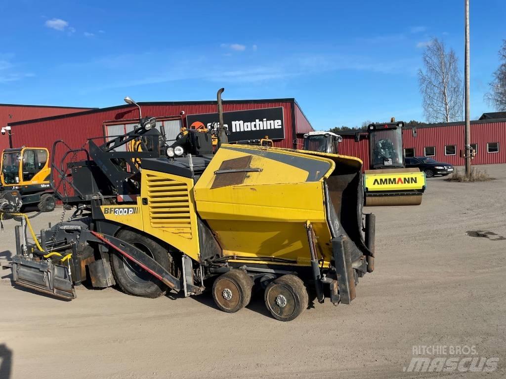 Bomag BF 300 P Asfalt sericiler