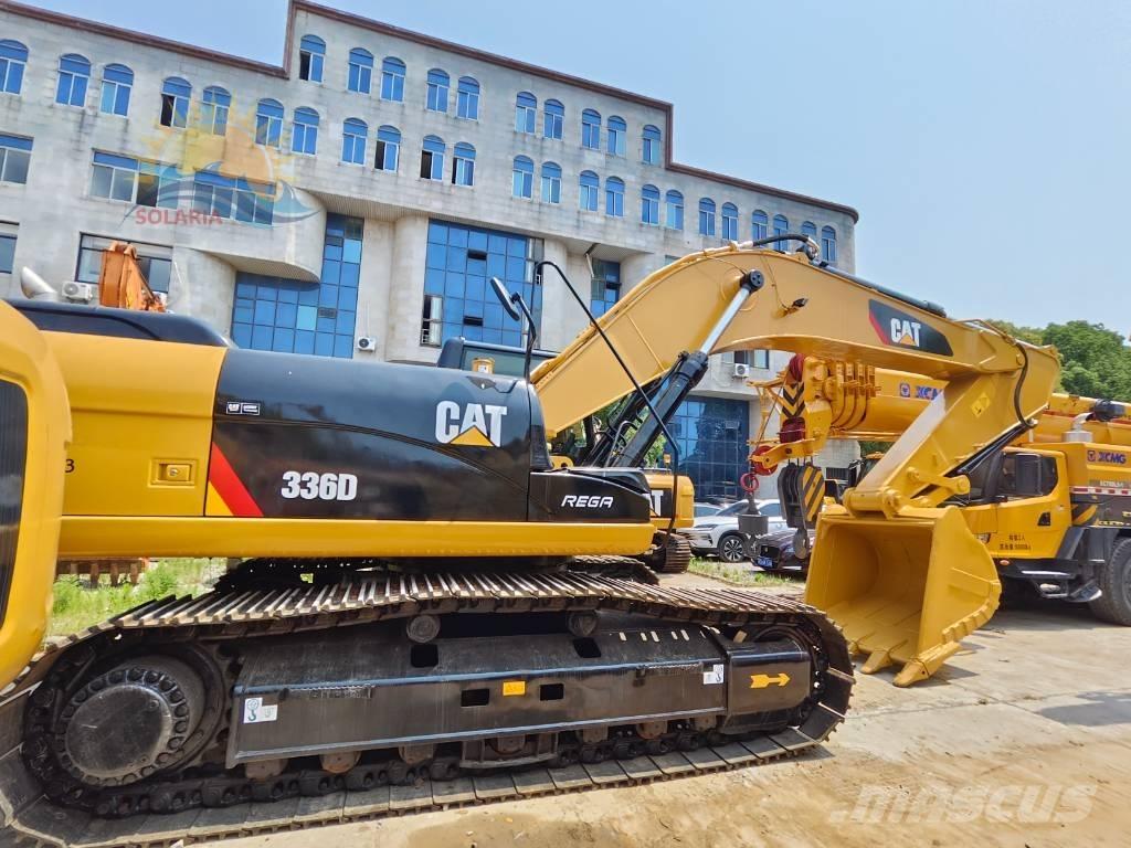 CAT 336 D Paletli ekskavatörler