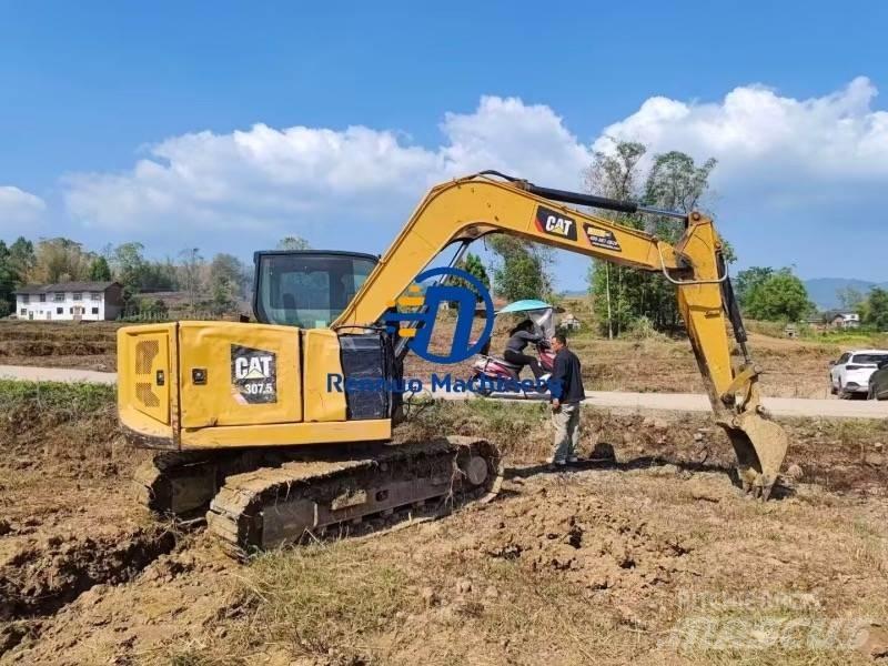 CAT 307.5 Paletli ekskavatörler