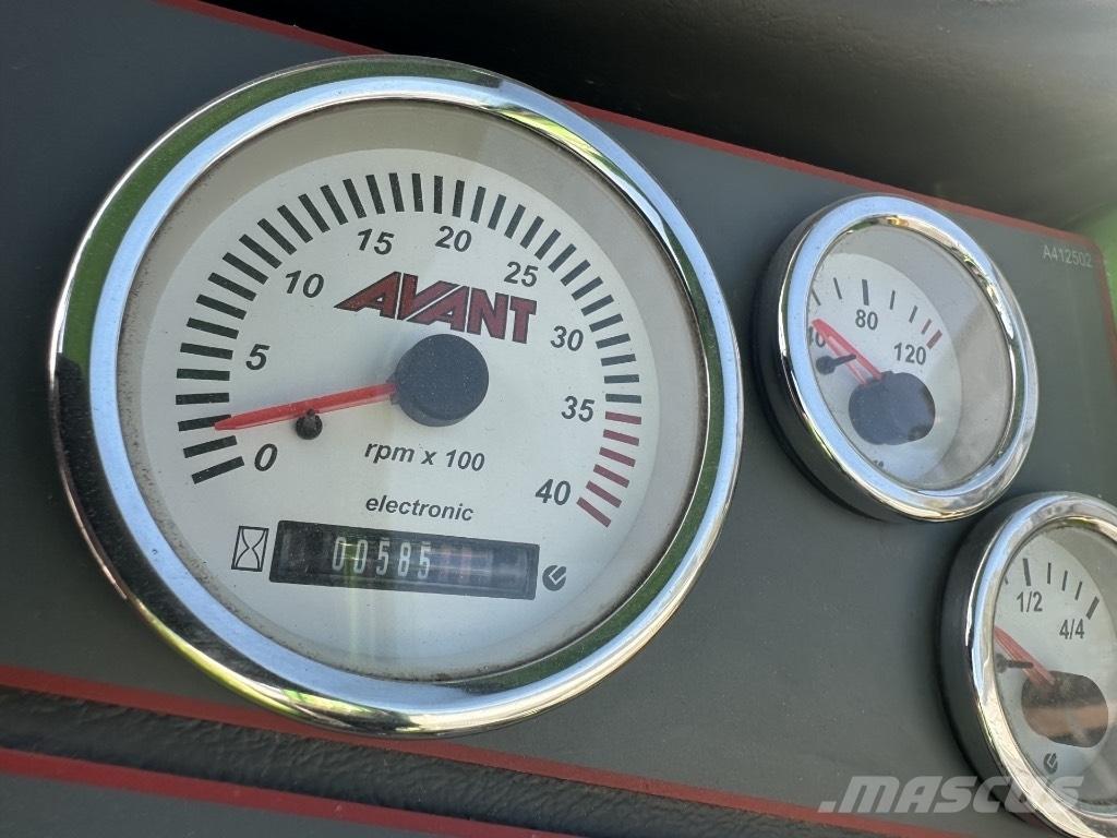 Avant 523 Mini yükleyiciler