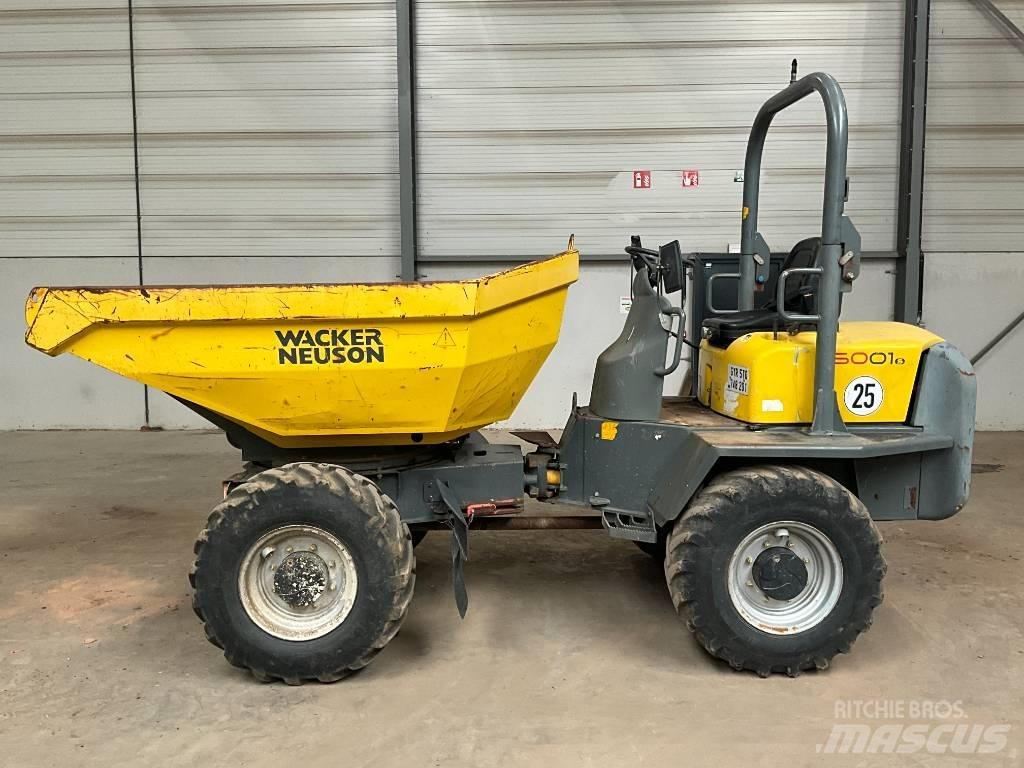Neuson 5001 Belden kirma kamyonlar