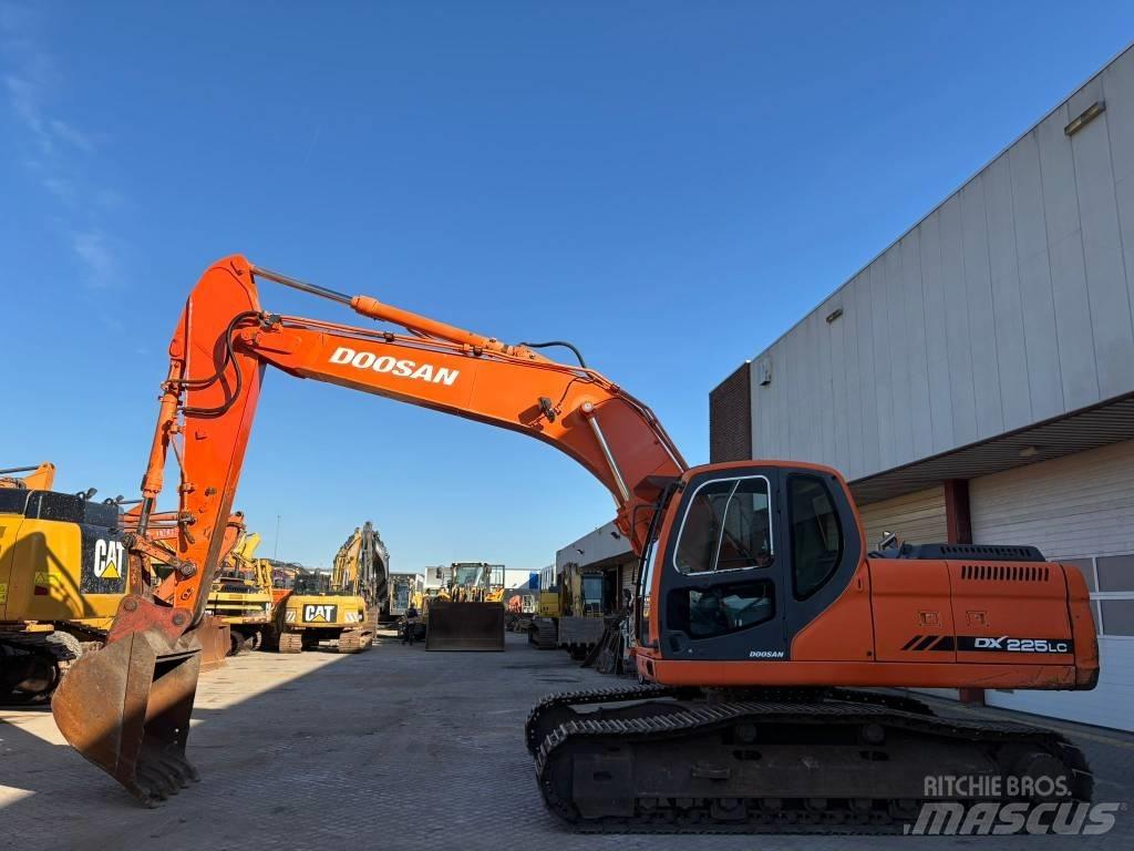 Doosan DX255LC Paletli ekskavatörler