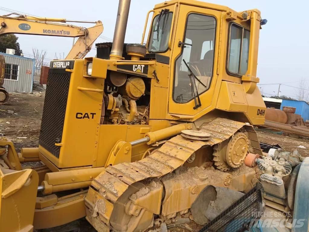 CAT D 4 H Paletli dozerler