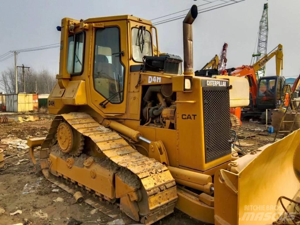 CAT D 4 H Paletli dozerler