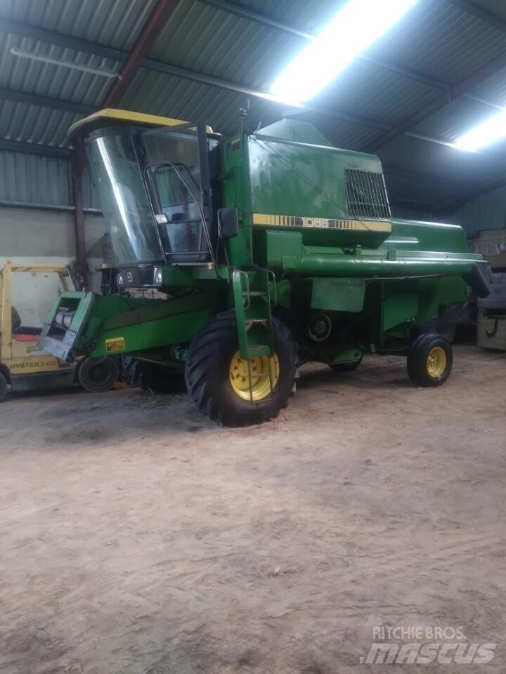 John Deere 1065 Biçerdöverler