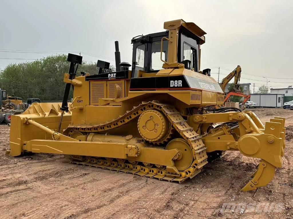 CAT D8R Paletli dozerler