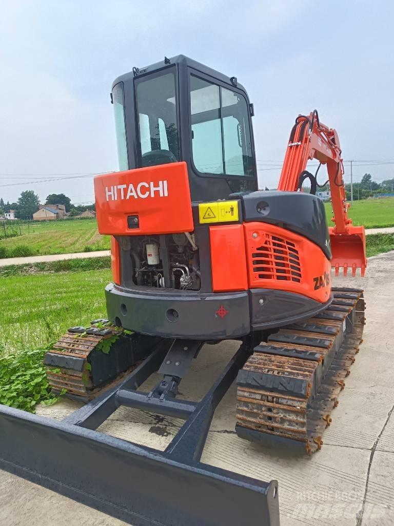Hitachi ZX50U Mini ekskavatörler, 7 tona dek
