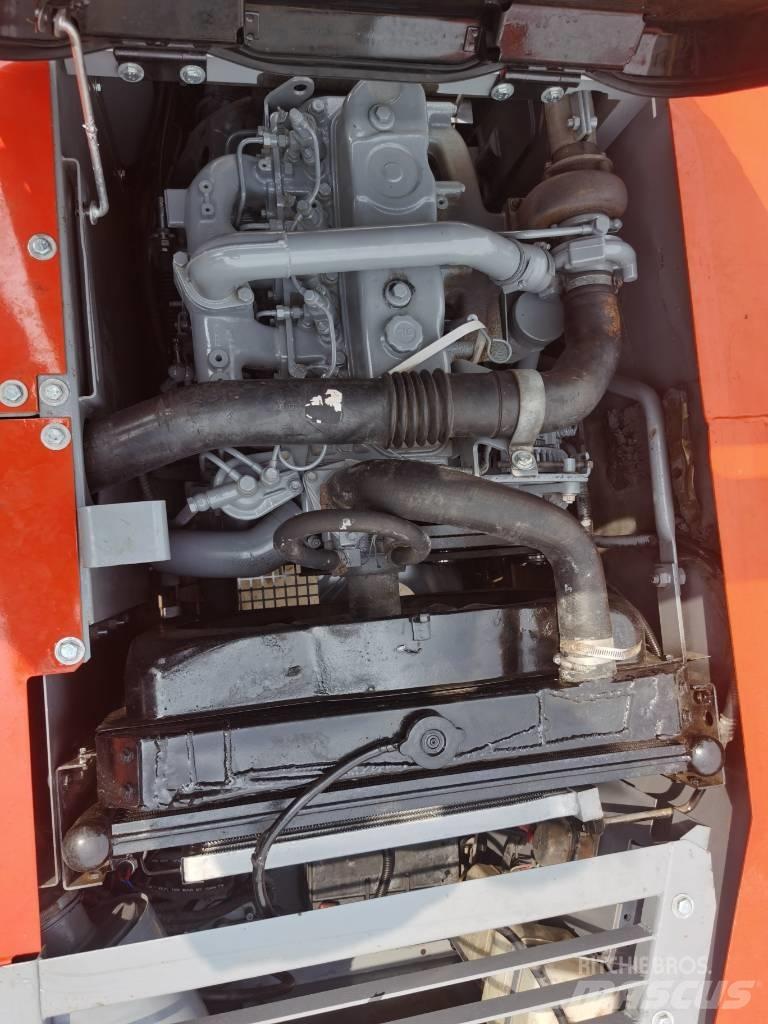 Hitachi EX 120-5 Paletli ekskavatörler