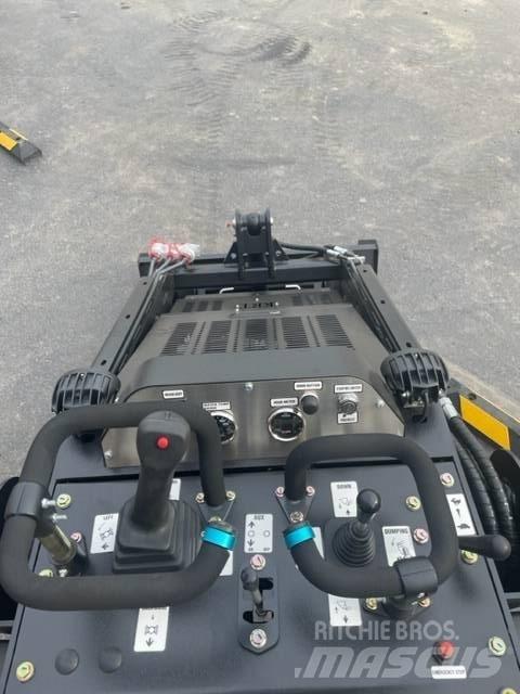 KRT ST 900 HD Skid steer loderler