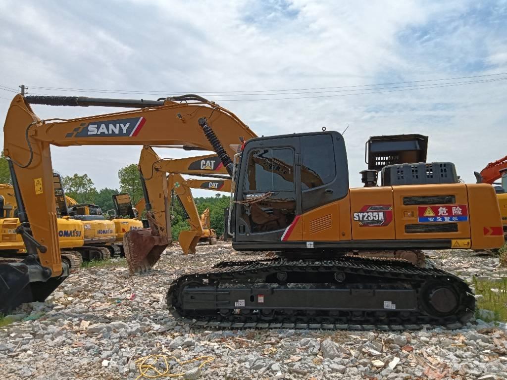 Sany SY 235 H Paletli ekskavatörler