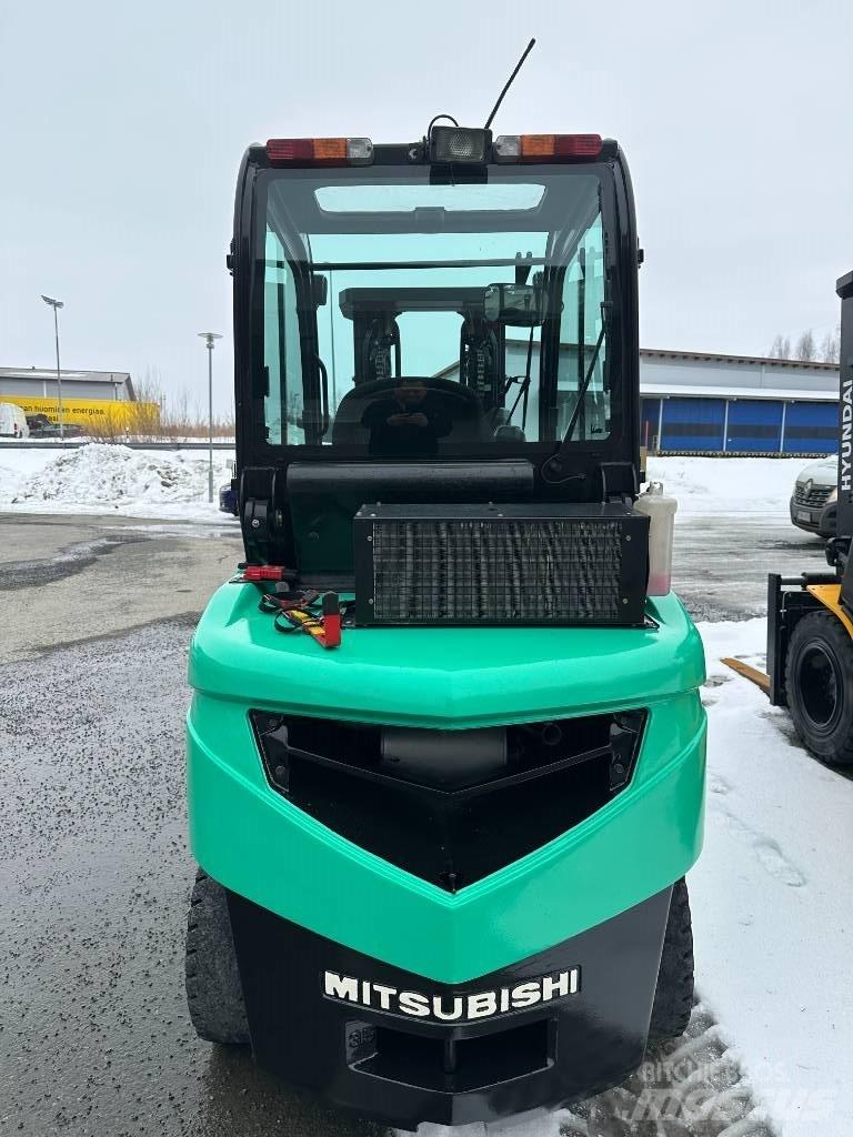 Mitsubishi FD 35 N Dizel forkliftler