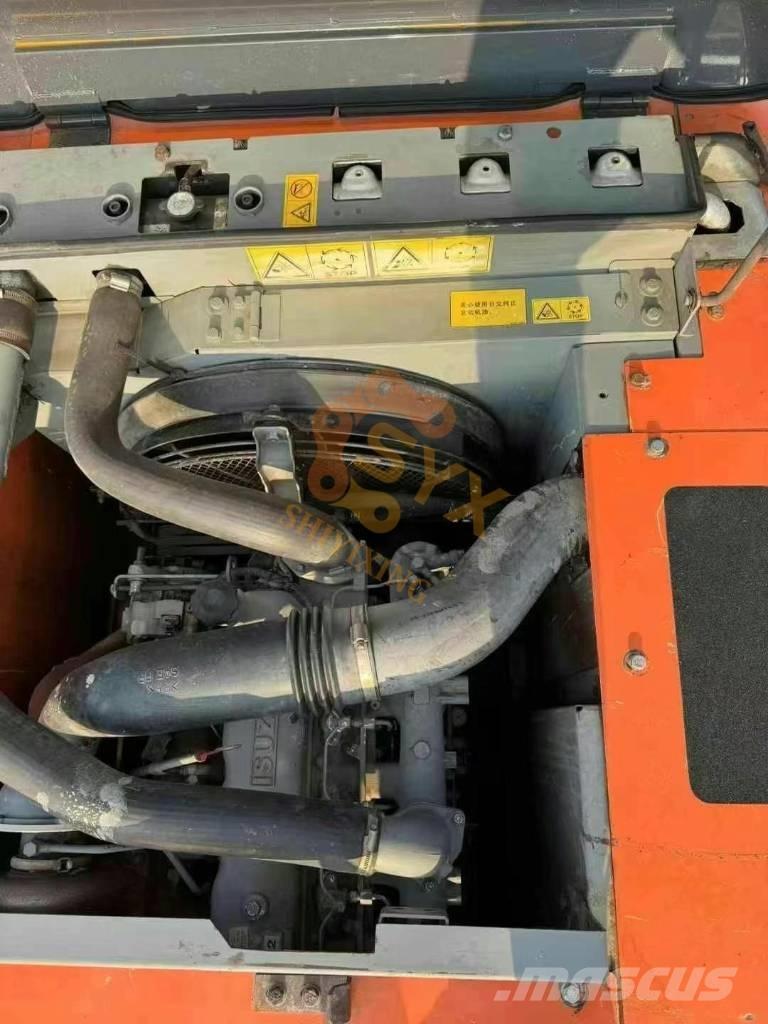 Hitachi ZX 200 Paletli ekskavatörler