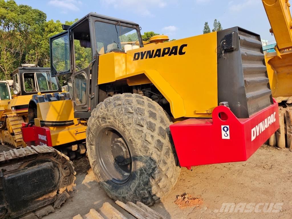 Dynapac CA 301 D Tek tamburlu silindirler