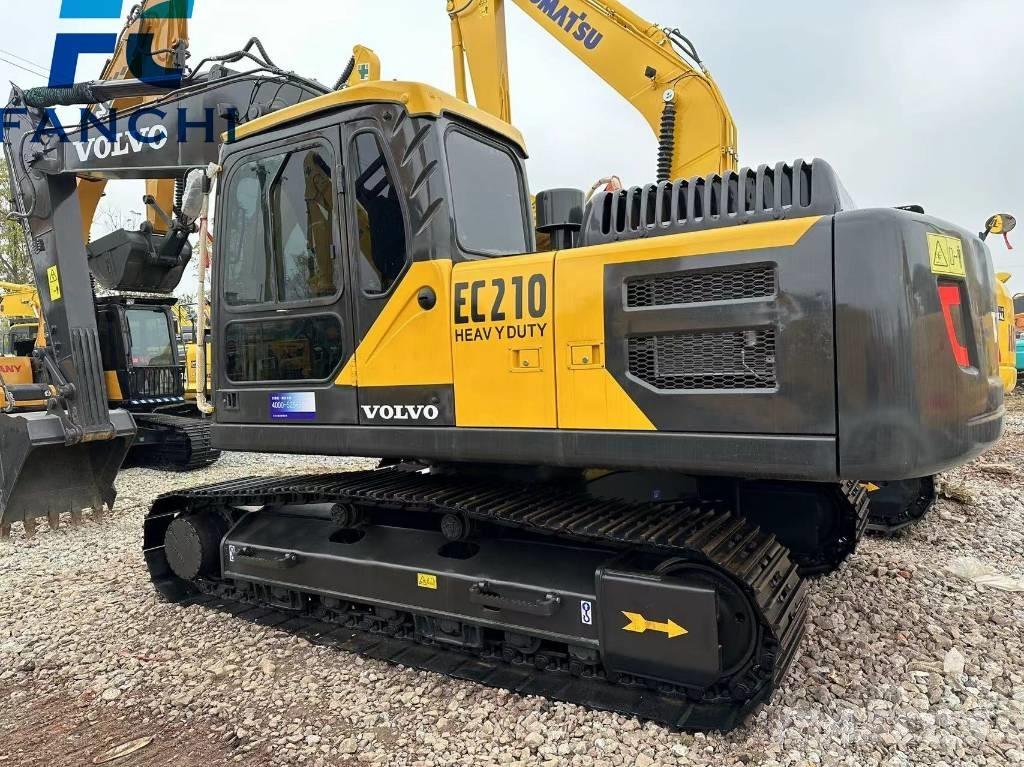 Volvo EC 210 Paletli ekskavatörler