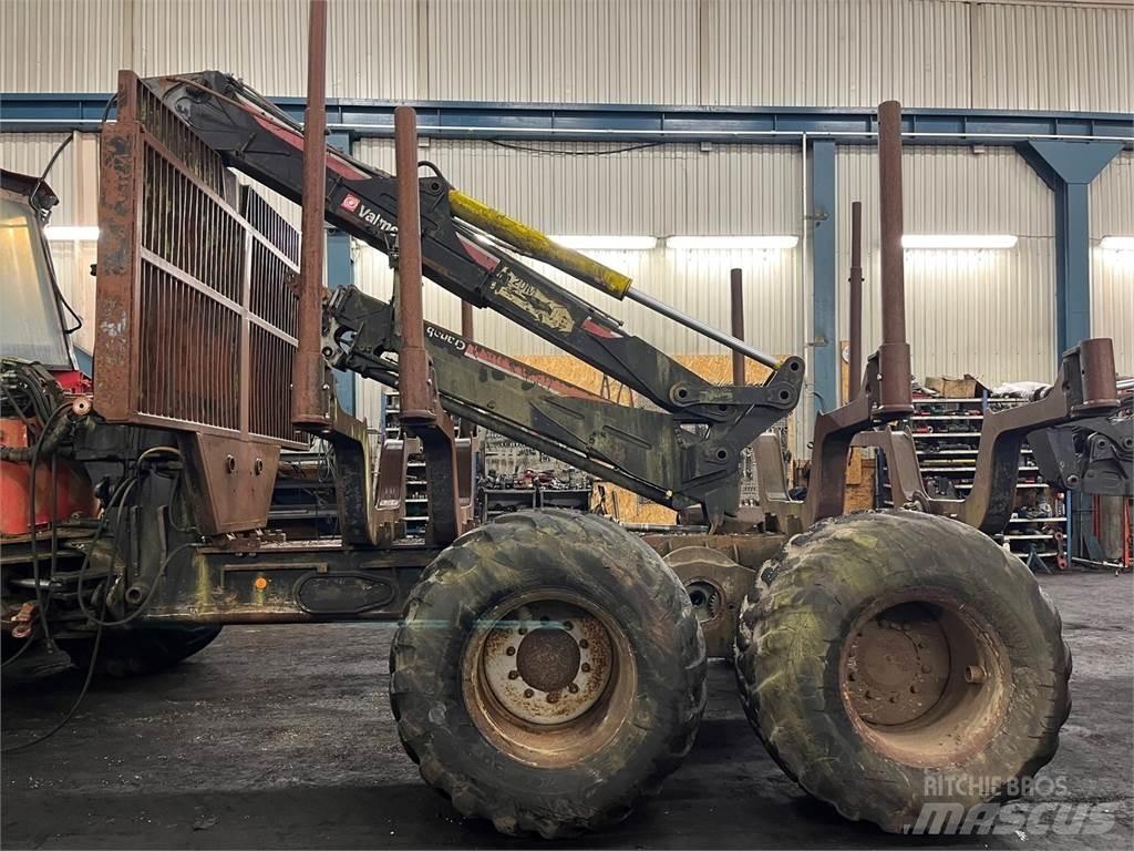 Valmet 860 Tomruk yükleyici traktörler