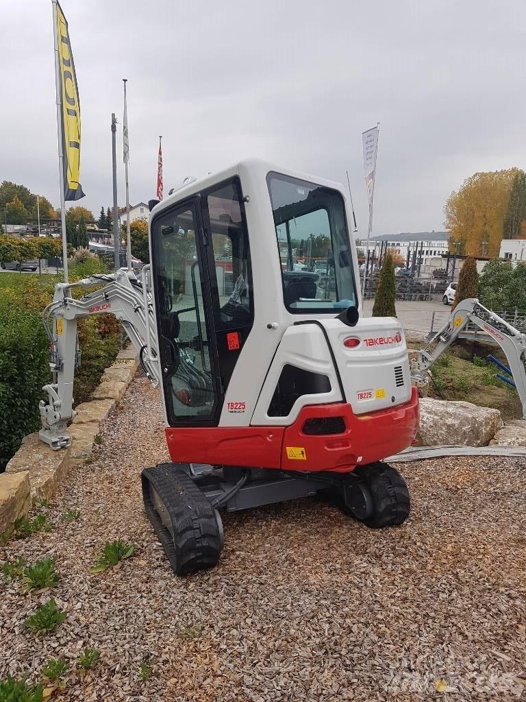 Takeuchi TB225 Mini ekskavatörler, 7 tona dek