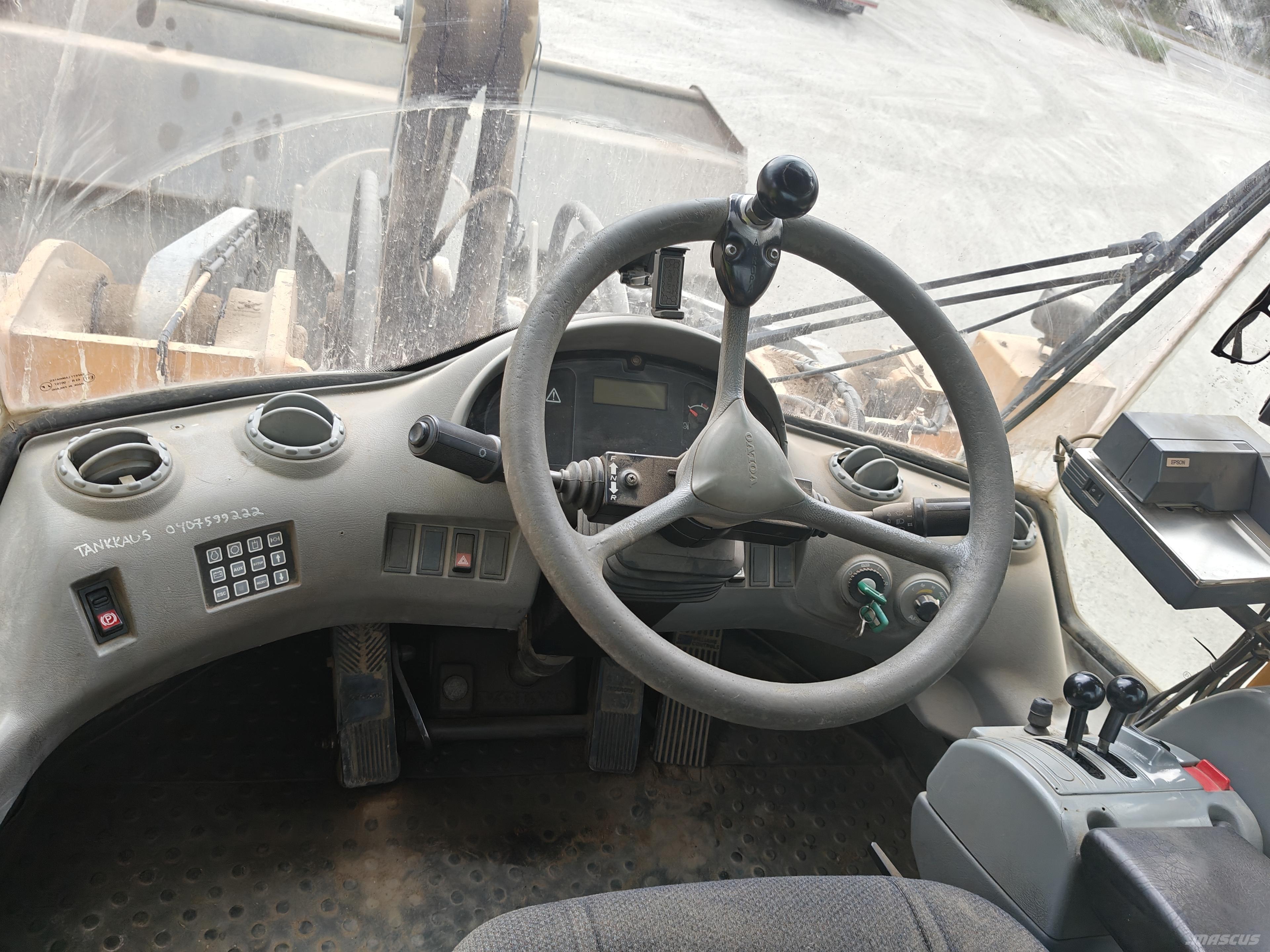 Volvo L 220 E Tekerlekli yükleyiciler