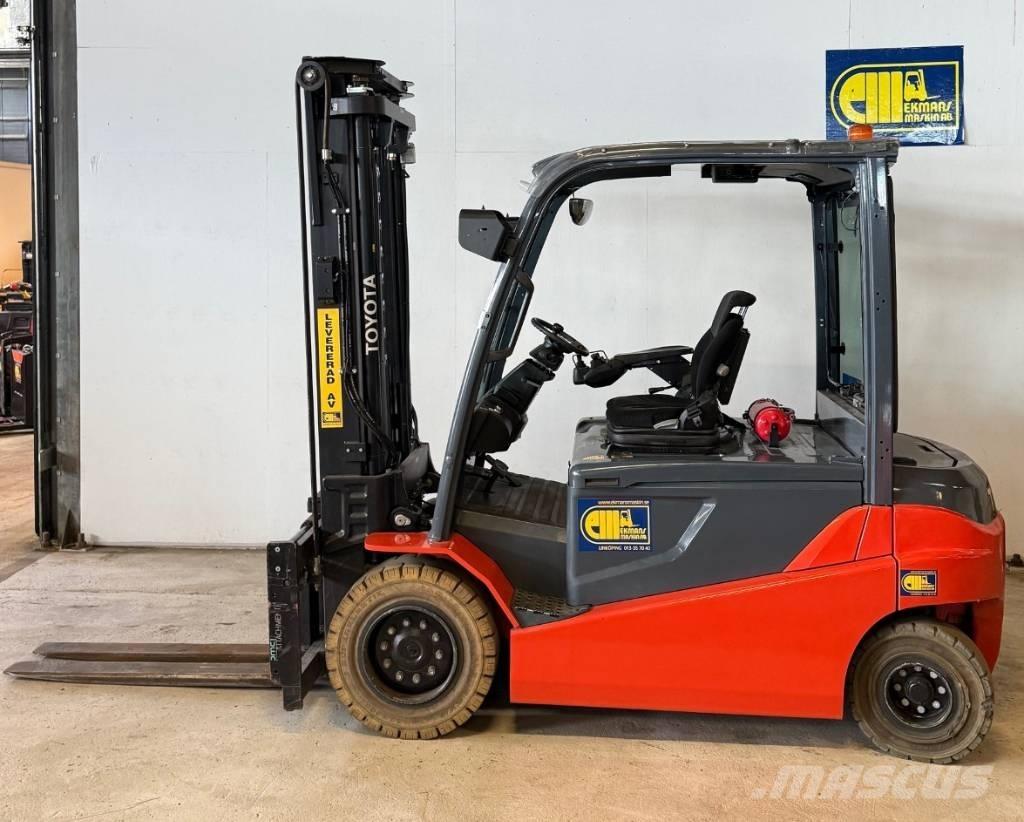 Toyota truck 8FBMT45 Elektrikli forkliftler