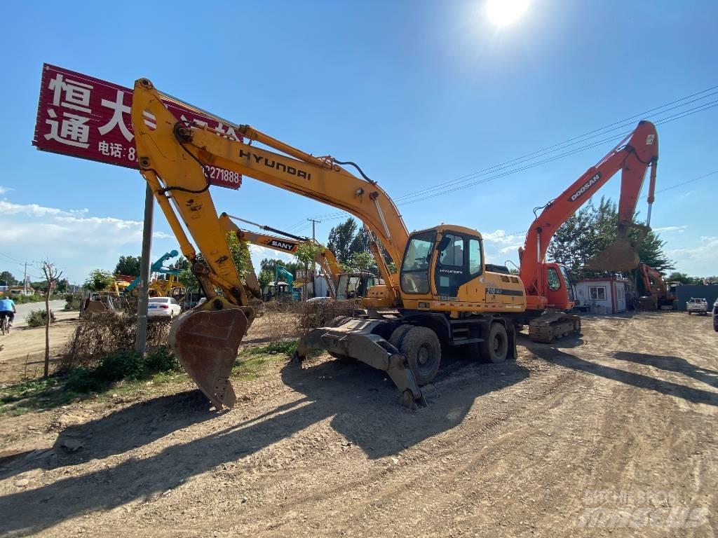 Hyundai 210w Lastik tekerli ekskavatörler