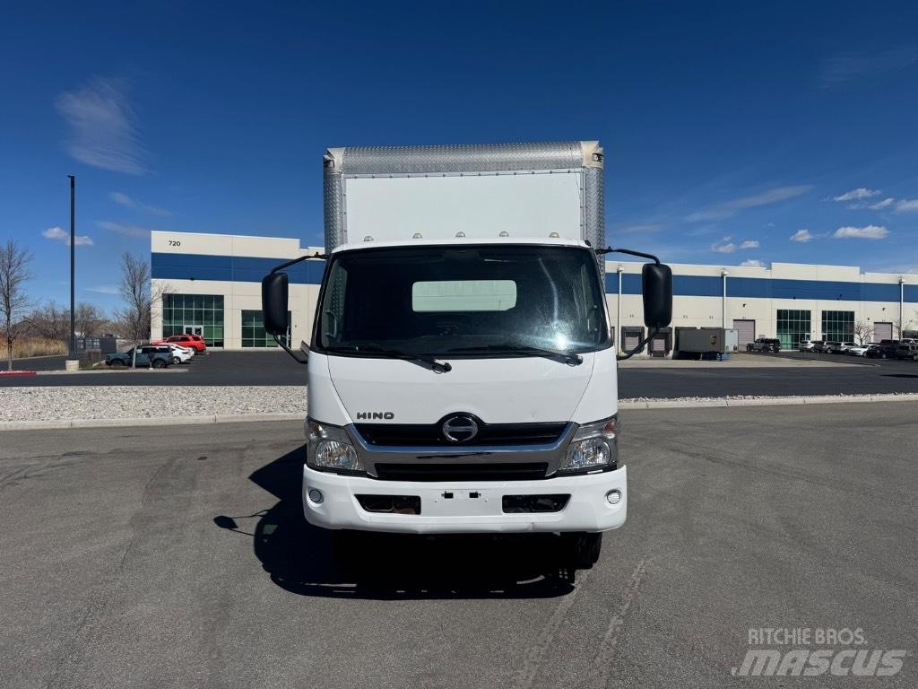 Hino 155 Kapali kasa kamyonlar