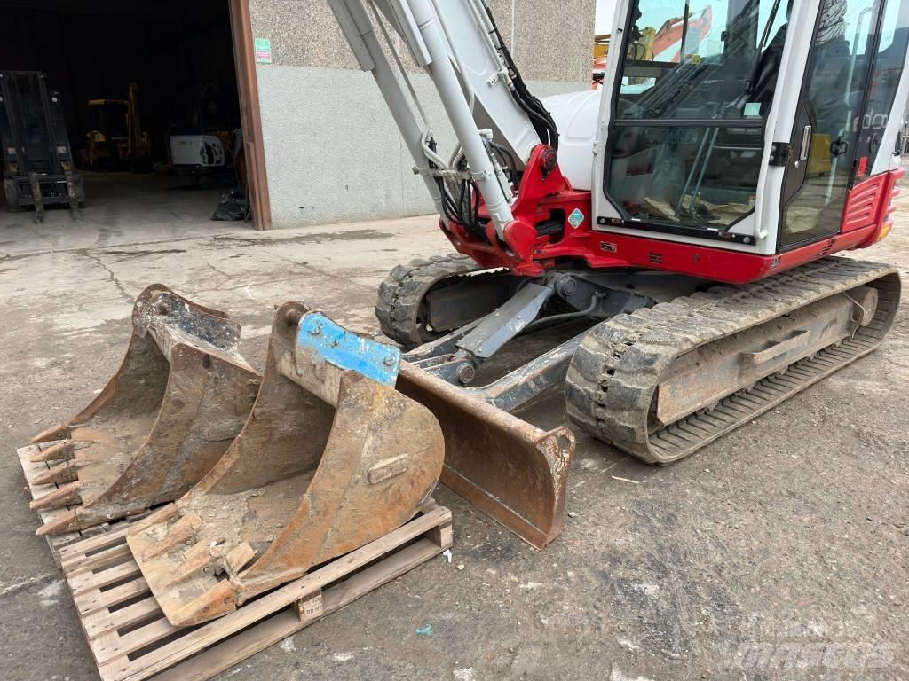 Takeuchi TB290 Paletli ekskavatörler