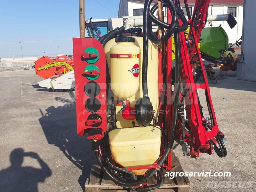 Hardi Master NUM. 075 Monte edilebilir pülverizatörler