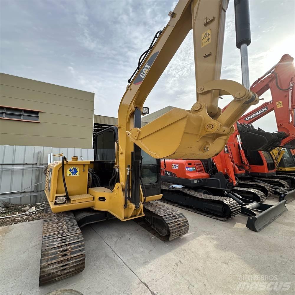 CAT 306E Paletli ekskavatörler
